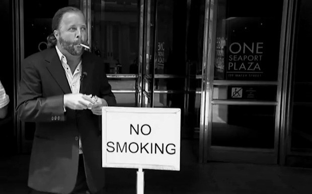 Skuto�n� pr�beh z Wall Street: Ako mi koka�n zni�il moje obchodn� zru�nosti