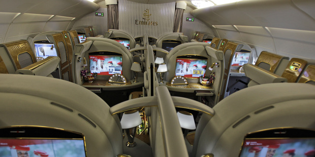 Koniec nepohodln�ho lietania: Airbus bojuje za �ir�ie sedadl�