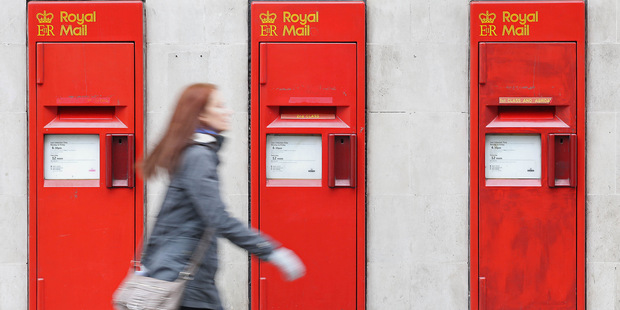 Brit�nia pred� kr�ovsk� po�tu na burze, desatinu dostan� zamestnanci