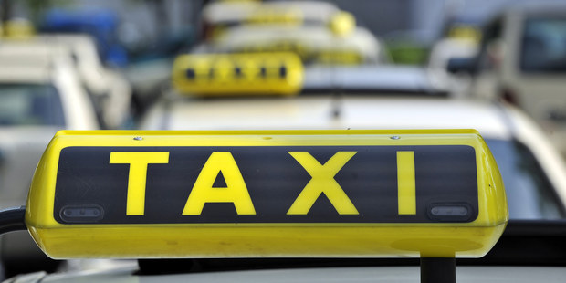 Rozhodnutie s�du: Uber m��e v Nemecku op� fungova�