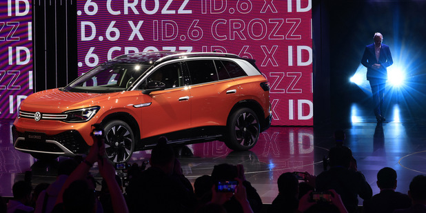 Ktor� z tradi�n�ch v�robcov automobilov m� na to, aby porazil Teslu�