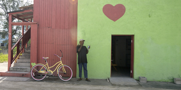 Ozdravovanie ekonomiky USA: Rast�ca chudoba vs. nehanebn� obohacovanie sa