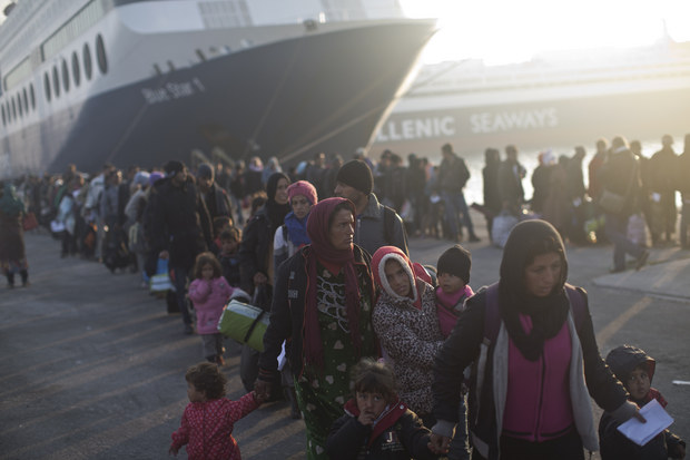 Dva poh�ady na migrantov: Vzpruha ekonomiky, alebo jej hrob�r?