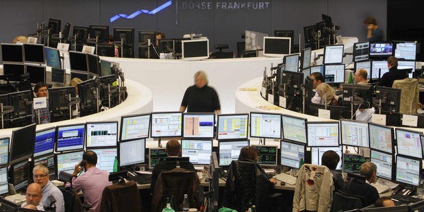 Desa� pravidiel, v�aka ktor�m (ne) zbohatnete