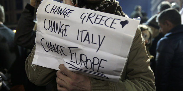 Som mlad�, nezamestnan� Gr�ky�a a jedin� �o chcem sp�, je moja d�stojnos�