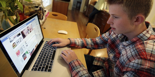 Z�kaz hrac�ch automatov stoj� Ma�arsko miliardy