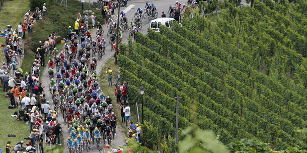 Najdrah�� cyklopretek sveta: Ko�ko stoj� Tour de France a ko�ko zarobia v�azi