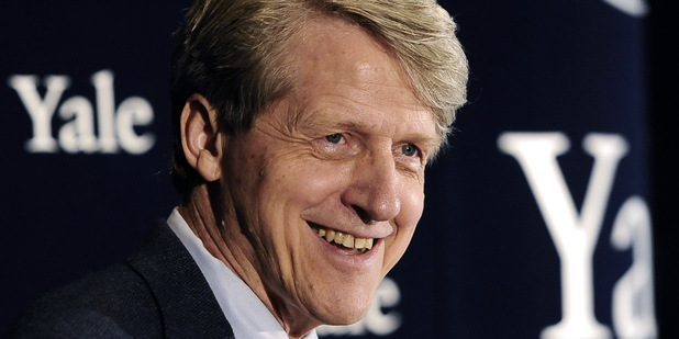 Nobelovec Shiller: Spr�vame sa pri svojom ekonomickom rozhodovan� skuto�ne racion�lne? 