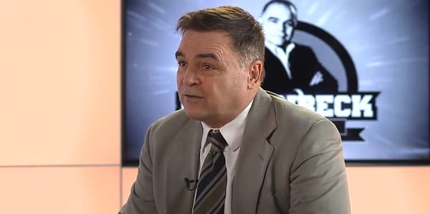 ECB m� u� hlavu pod katovou sekerou, sna�� sa zachr�ni� ako vie