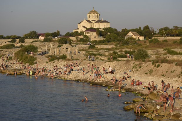 Putin na anektovanom Kryme: Dovolenka by tu mala by� komfortn�, zauj�mav� a lacn�