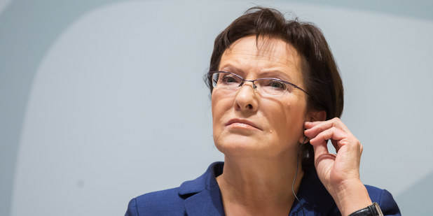 Po�sko odmietalo prij�ma� v�z�ov, CIA pon�kla mili�ny dol�rov