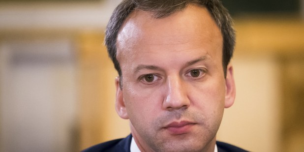 Vicepremi�r Ruska: Nebudeme zni�ova� produkciu ropy, vieme �i� aj s dne�n�mi cenami