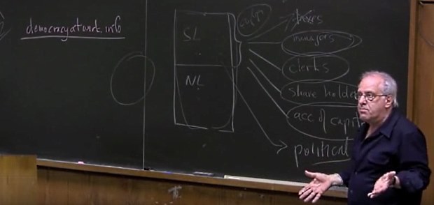 Varovanie ekonóma: Klimatické zmeny slúžia len na zahmlievanie problému chudoby, čaká nás katastrofa Varovanie ekonóma: Klimatické zmeny slúžia len na zahmlievanie problému chudoby, čaká nás katastrofa