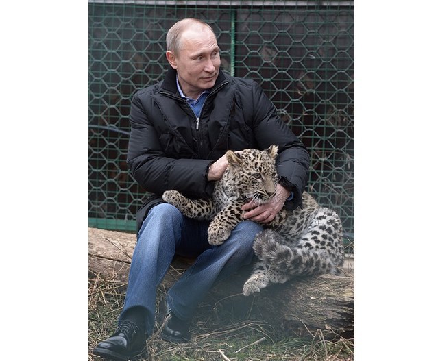 Aj takto m��u vyzera� oslavy: Putinove narodeniny na Sib�ri