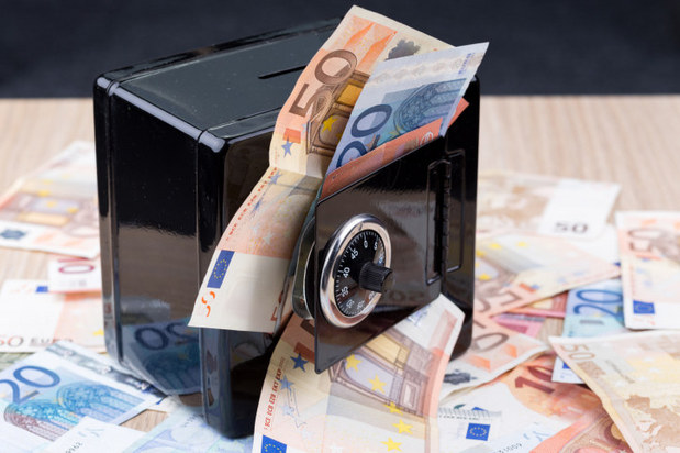 Ke� sa v�m z ��tu za�n� str�ca� peniaze: Ekonomick� peklo zaplat�me v�etci 