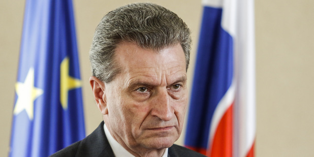 Financial Times: Brusel presmeruje peniaze  zo strednej Eur�py, p�jdu do �panielska a Gr�cka