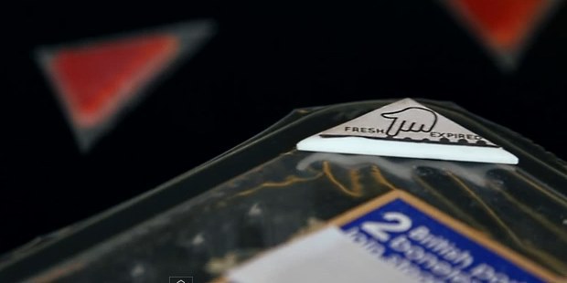 Chcela pom�c� slabozrak�m, jej vyn�lez ale pom��e u�etri� nejednej dom�cnosti