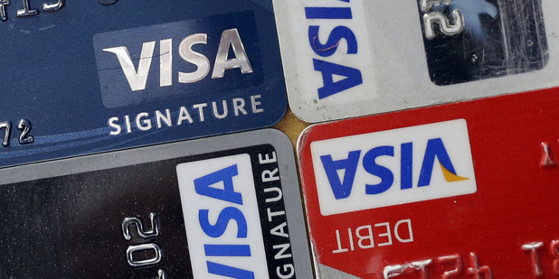 Rusi o�ivuj� pl�n vlastn�ho variantu kariet Visa a MasterCard, platil by iba na ich �zem�