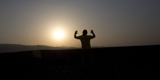 Ekonomika ��astiu ne�i��: Ma� viac je lep�ie za ka�d�ch okolnost�