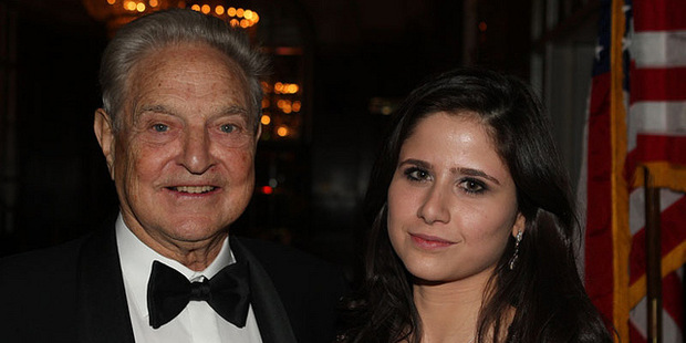 Miliardár Soros nedrží svoje sľuby: Nadávky aj fackovanie ako z telenovely! Miliardár Soros nedrží svoje sľuby: Nadávky aj fackovanie ako z telenovely!