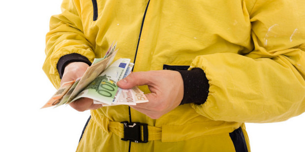 Pre�o zar�bate menej ne� v� kolega: Za neobjasnen�mi mzdov�mi rozdielmi je va�a osobnos� 