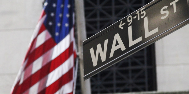 Časy sa menia, zajtra dovidenia: Na Wall Street sa striedajú pozície, investičné banky strácajú Časy sa menia, zajtra dovidenia: Na Wall Street sa striedajú pozície, investičné banky strácajú