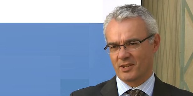 Priepastný rozdiel medzi Bratislavou a ostatnými regiónmi: V banke 6 krát viac, dlh až osemnásobný Priepastný rozdiel medzi Bratislavou a ostatnými regiónmi: V banke 6 krát viac, dlh až osemnásobný