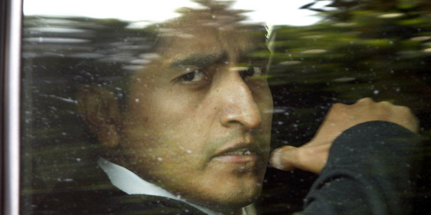 Luis Mijangos Luis Mijangos