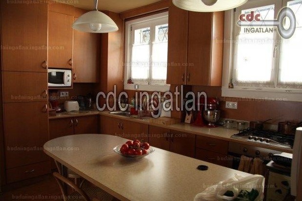 Budape��, I. okrsok, Podhradie, 64 m2, trojizbov� byt 19 900 000 forintov.