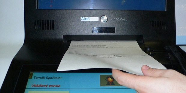 Banka bud�cnosti: VTM nie je bankomat, ale samoobslu�n� kiosk