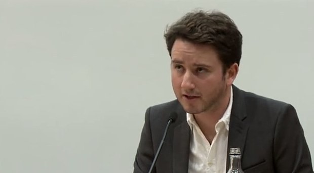Na sc�nu vst�pil mal� Piketty, upozor�uje na skryt� bohatstvo n�rodov