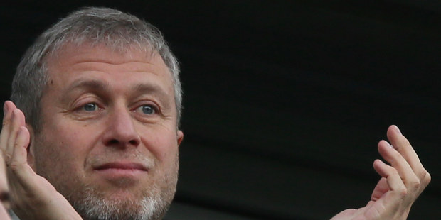 Prepad komer�n�ch nehnute�nost� v Rusku: Kancel�rie miliard�ra Abramovi�a z�vaj� pr�zdnotou 