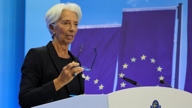 Revolučné zasadnutie ECB – niečo za niečo? Revolučné zasadnutie ECB – niečo za niečo?