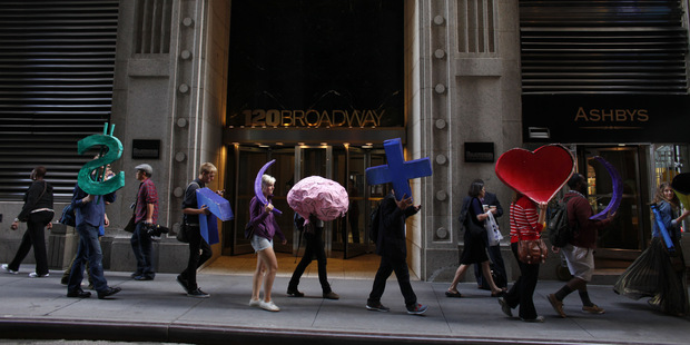 Trosky z Wall Street: Nech ma zraz� auto, len nech si u� odd�chnem!  