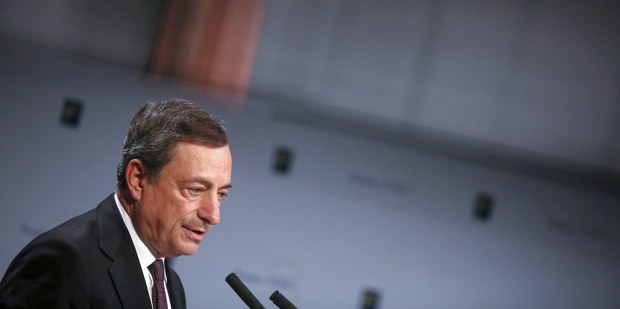 ECB s prstom na sp��ti: Len nevystreli� pr�li� skoro!