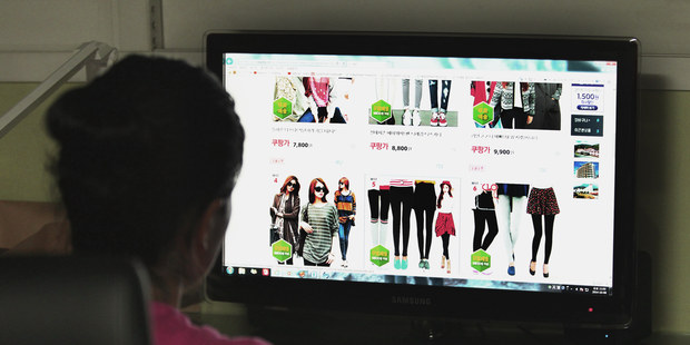 Vianoce sa blížia: Nakupujeme v EU e-shopoch Vianoce sa blížia: Nakupujeme v EU e-shopoch