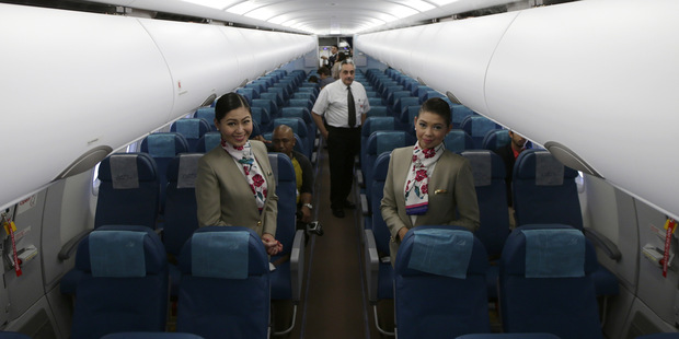 Koniec nepohodln�ho lietania: Airbus bojuje za �ir�ie sedadl�