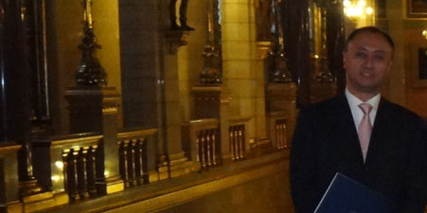 Wang Yuhong v ma�arskom parlamente