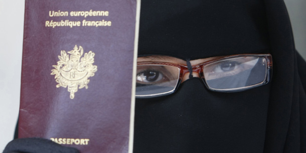 �nijn� pasy na predaj, ceny aj podmienky s� r�zne