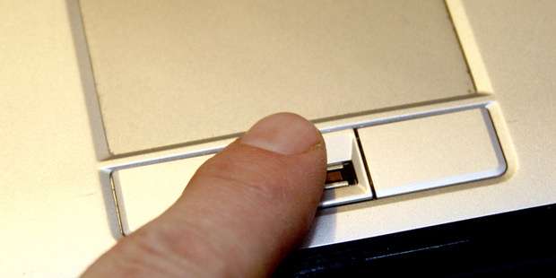 Strata firemného notebooku? Žiadna tragédia, myslia si Slováci Strata firemného notebooku? Žiadna tragédia, myslia si Slováci