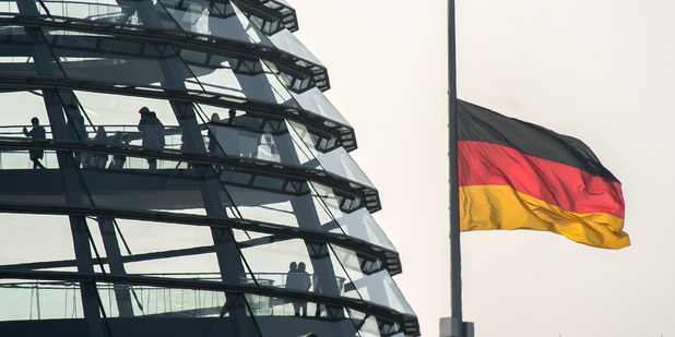 Malo by Nemecko opusti� euro?