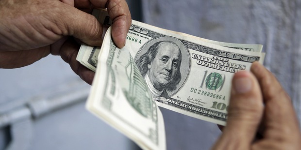 Spojen� �t�ty u� do recesie nespadn�, Eur�pa zatia� vyhrat� nem�