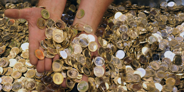 Ma�arsko ide vlastnou cestou, ale kam?