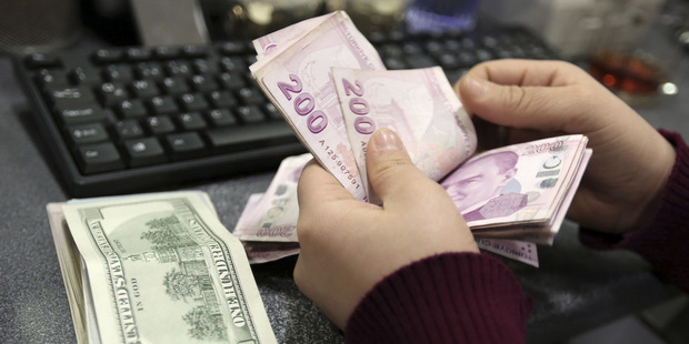 Capco: Banky sa buď zmenia na obraz klienta, alebo neprežijú Capco: Banky sa buď zmenia na obraz klienta, alebo neprežijú