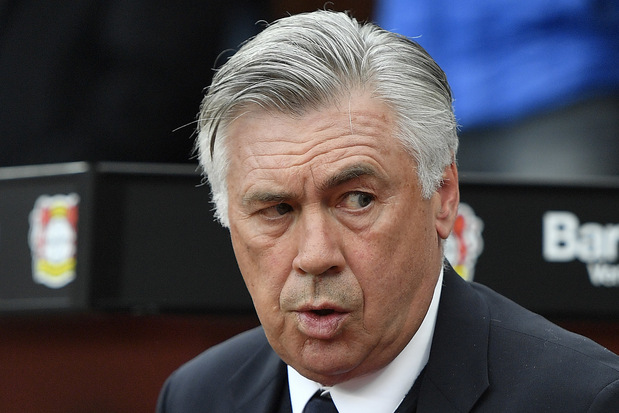 Bank�ri  a futbal: Goldman Sachs predpoved�, �e Braz�lia sa pomst� Nemecku