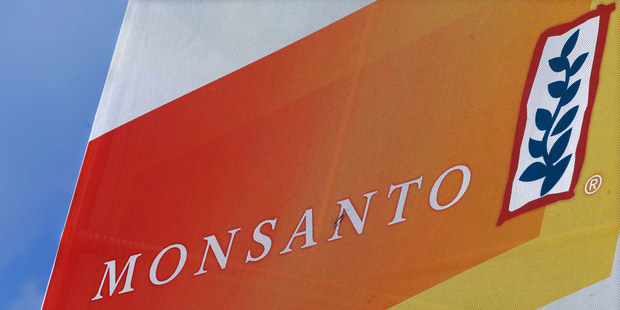 Zrod gigantu: Bayer chce prevzia� Monsanto za 62 mili�rd dol�rov